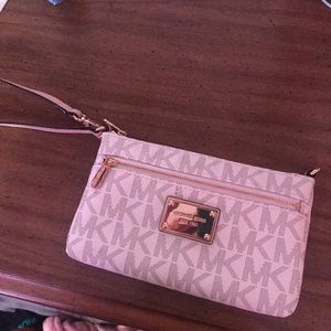 Michael Kors Wristlet